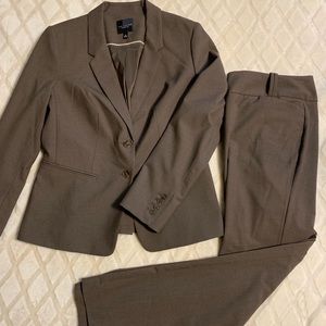 The Limited brown pants suit